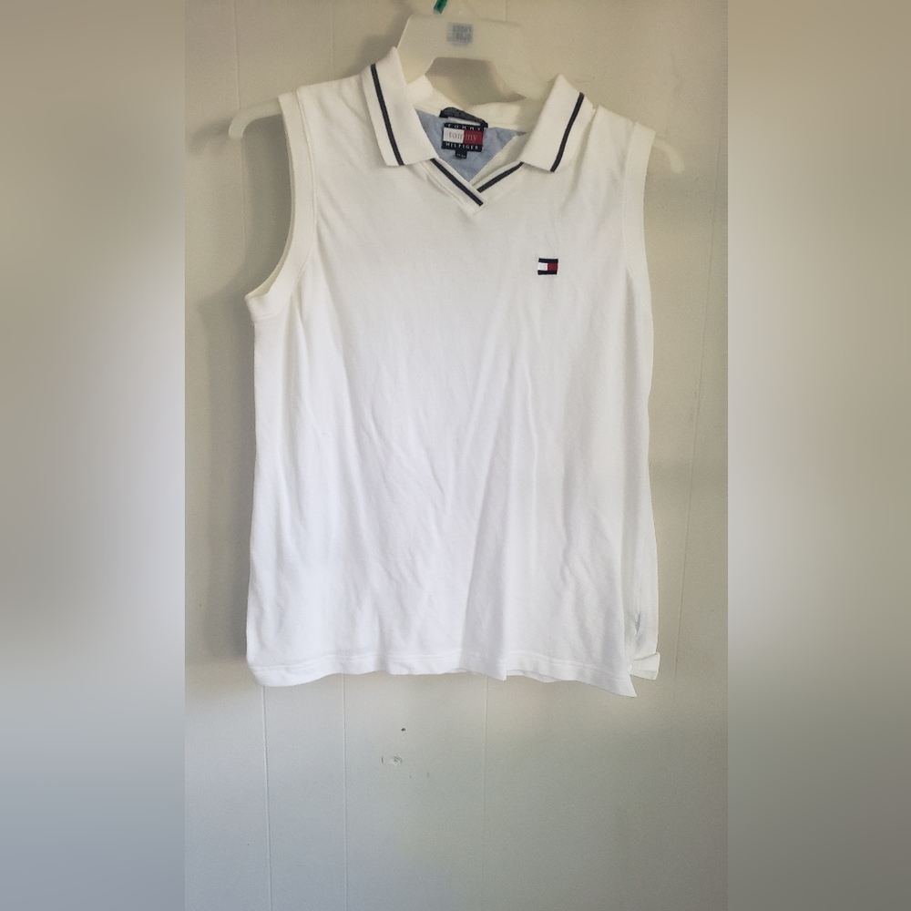 TOMMY HILFIGER, blouse.  for women sleeveless white, size XL.